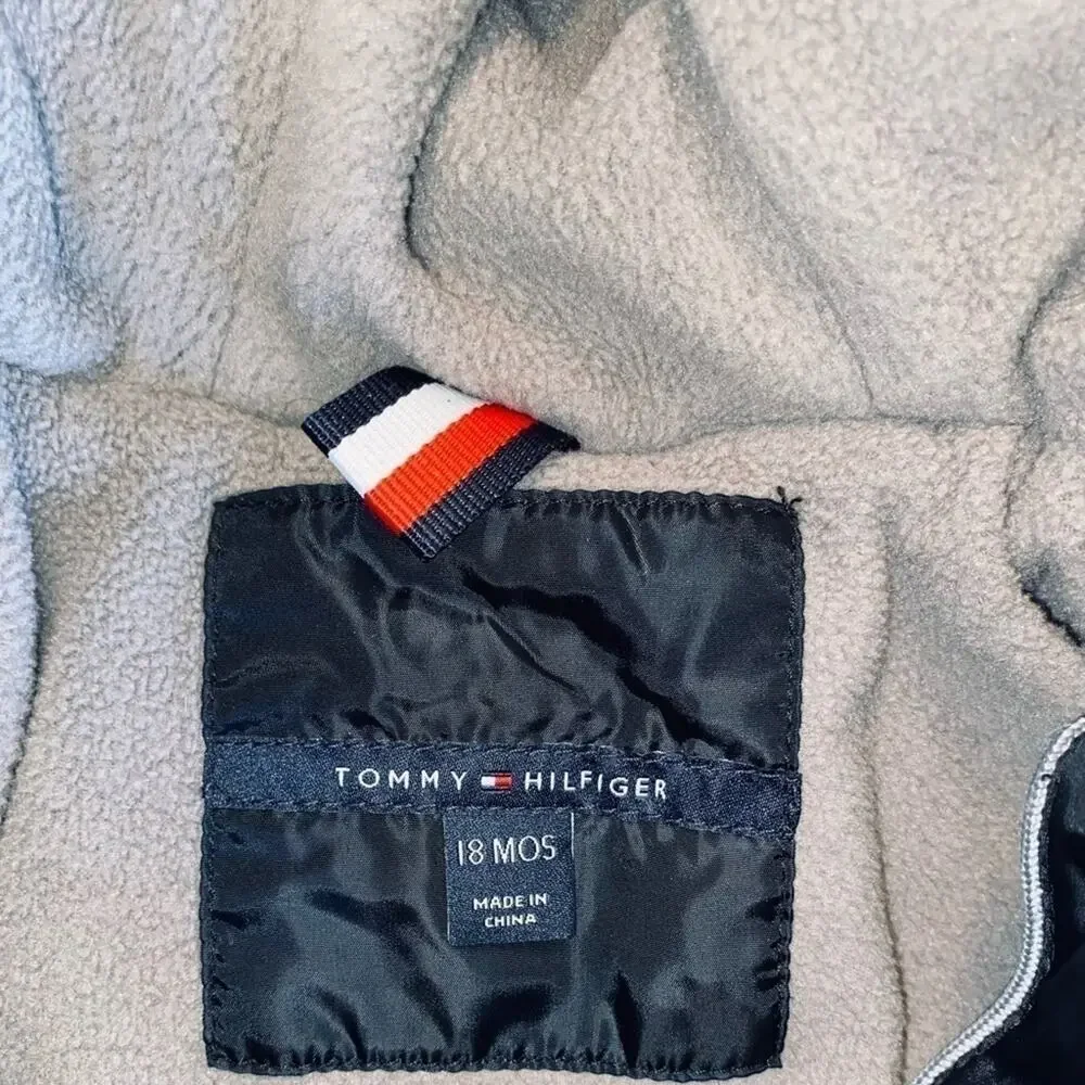 TOMMY HILFIGER BOYS SQUALL JACKET SIZE 18MO MINT